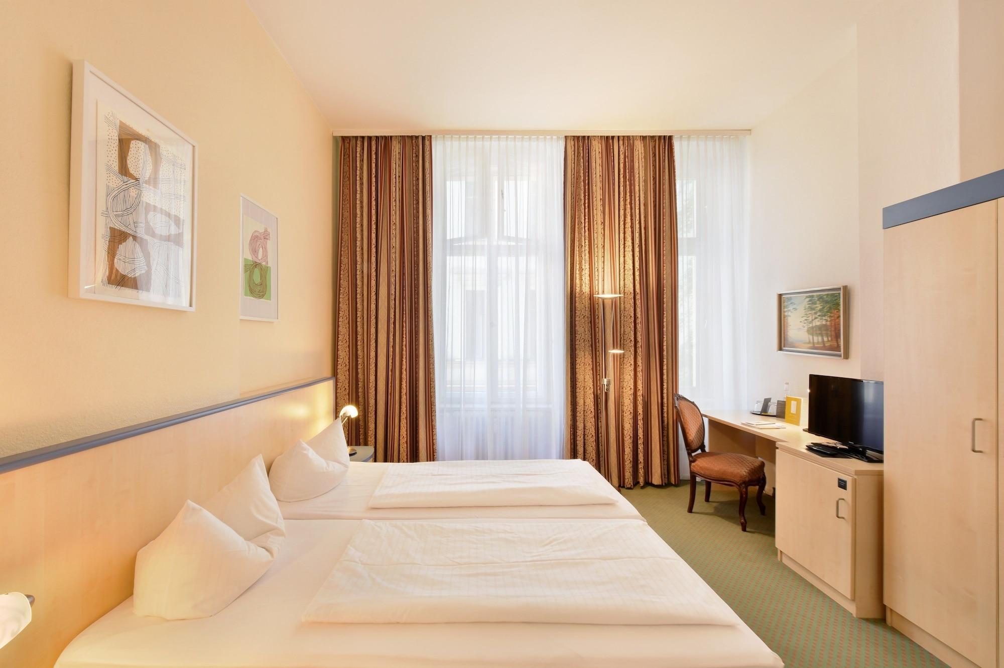 Tiergarten Hotel 3*